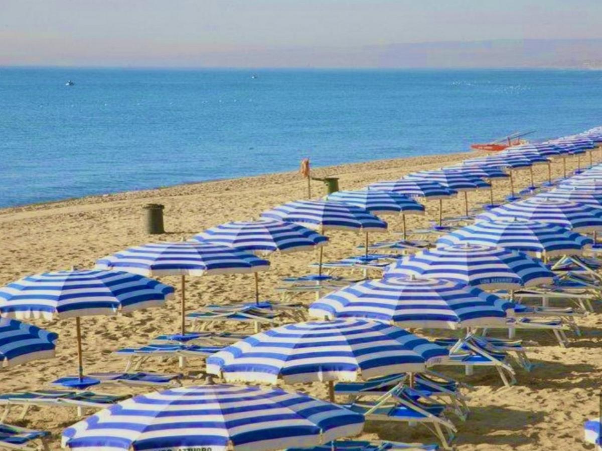 Villaggio Albergo Internazionale La Plaja Catania Esterno foto